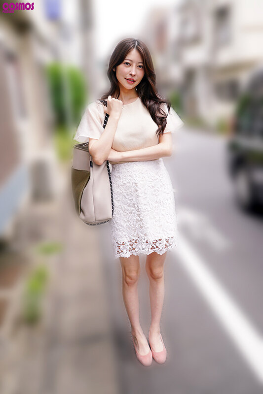 素人妻が一般大学生の自宅にコンドーム1つ渡され一泊 一度のゴム姦では満足できず宿泊中2度もガチ中出しを許してしまう 1枚目