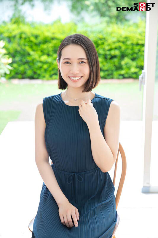 旦那には絶対ナイショの性癖。古都・京都から来たはんなりドM奥さん 三池小春 34歳 AV DEBUT 2枚目